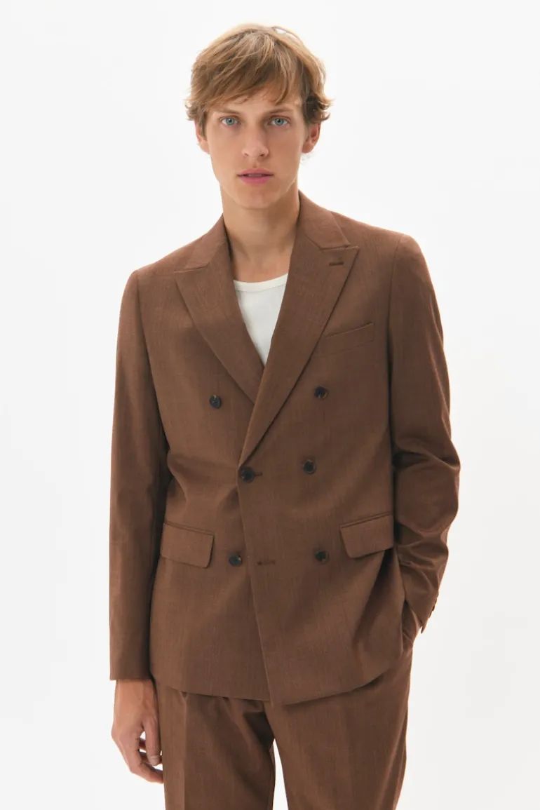 MAgaret Wollblazer