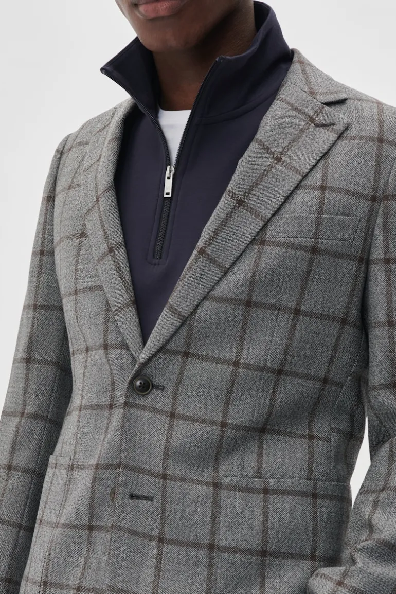 MAgeorge Blazer