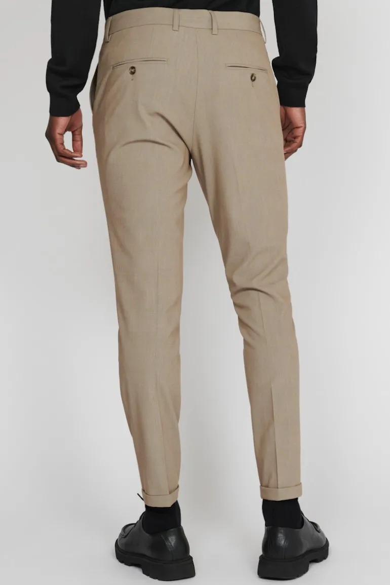 MAliam Hose