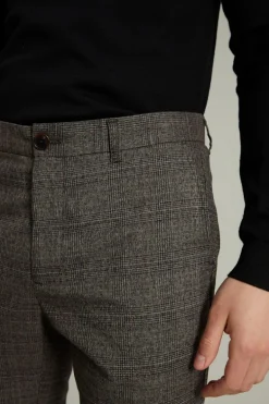 MAliam Hose