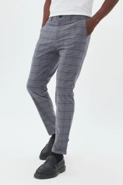 MAliam Hose