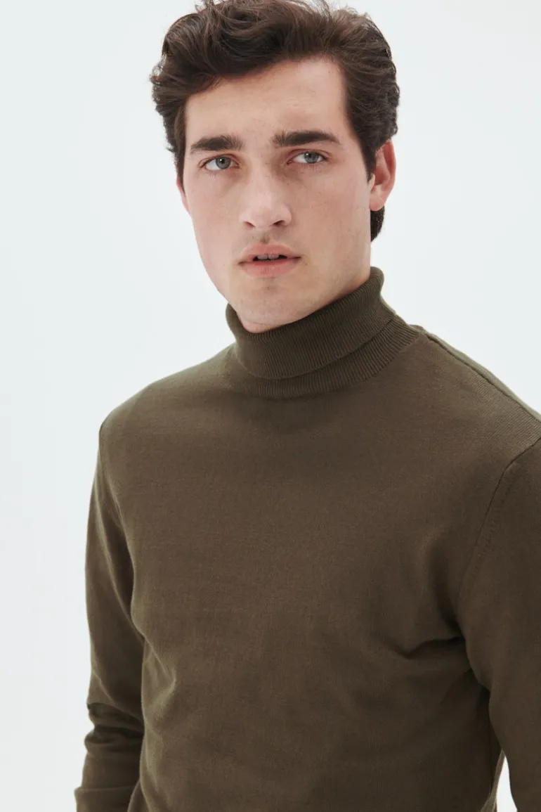 MAparcusman Pullover