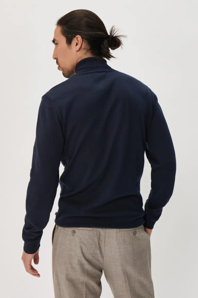 MAparcusman Pullover