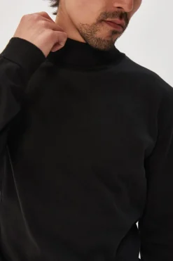 MAparcusman Pullover