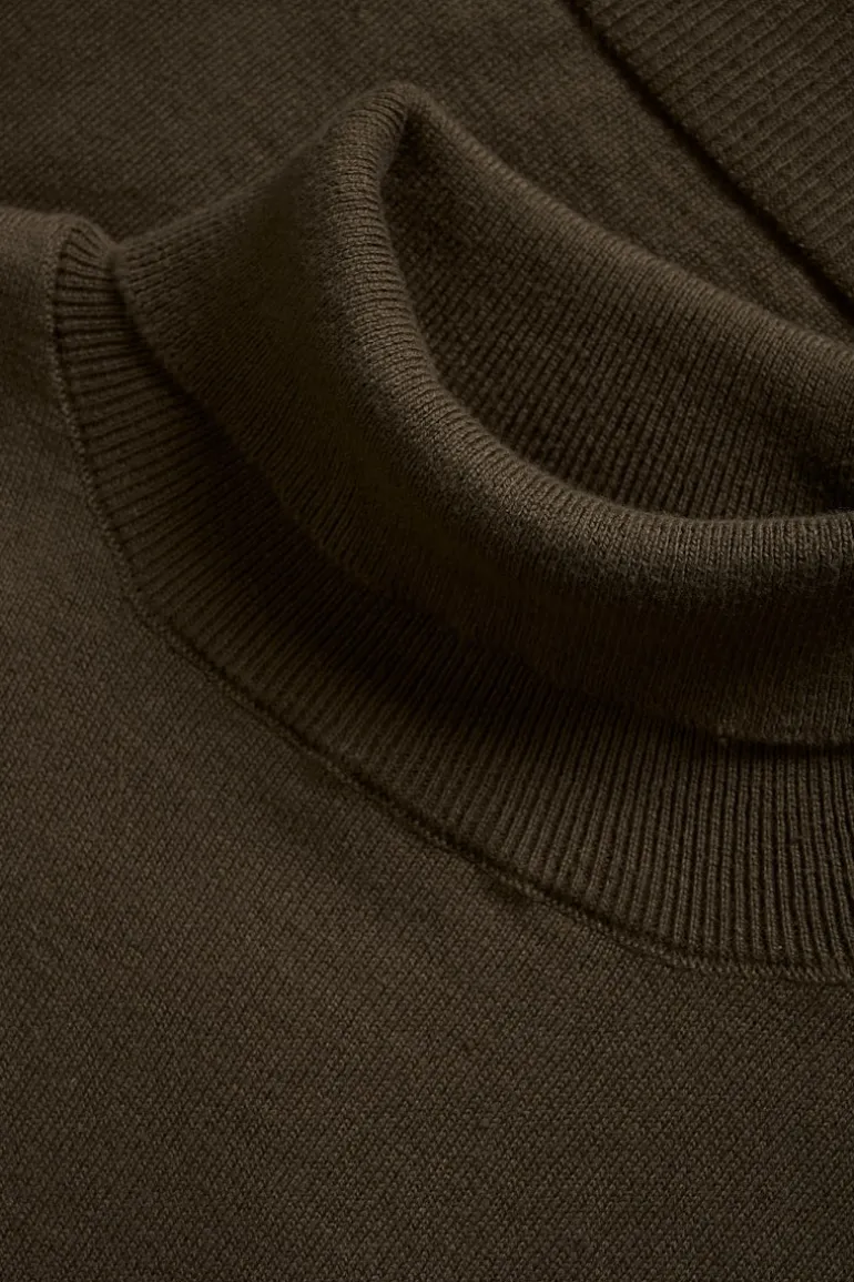 MAparcusman Pullover