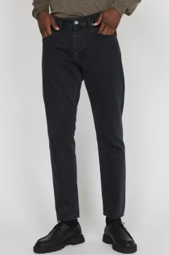 MAtrevor Jeans