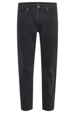 MAtrevor Jeans