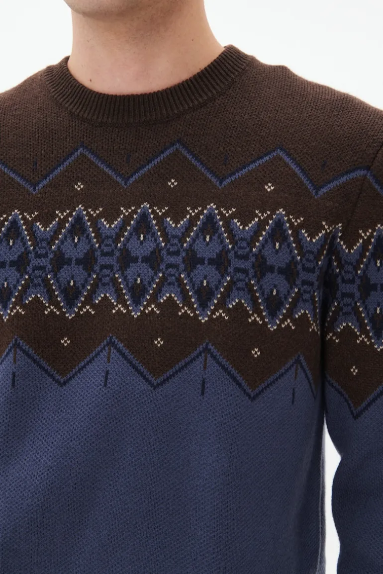 MAtriton Pullover
